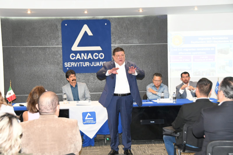 Expone fiscal General del Estado resultados ante miembros de la Canaco Juárez