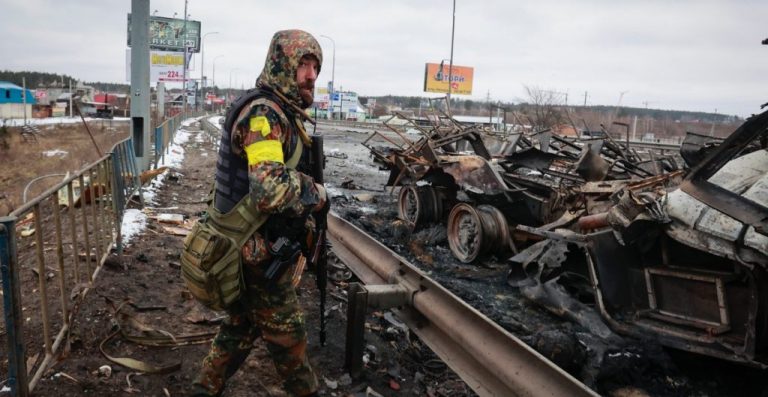 Ucrania reporta que más de dos mil civiles han muerto a siete días de comenzar el ataque de Rusia